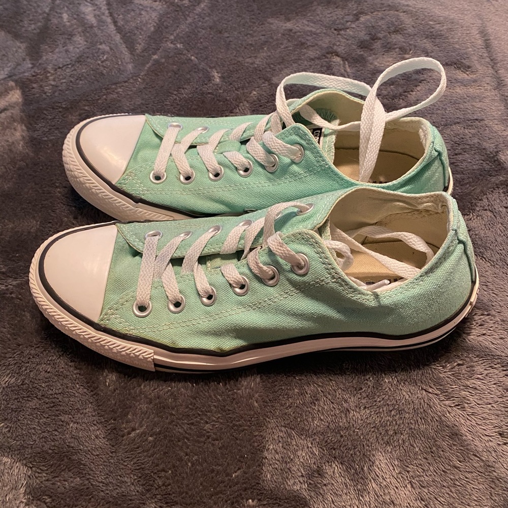 Converse - Picture 3 of 4
